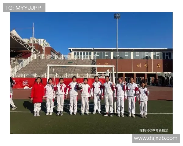 五年级学生足球赛精彩瞬间回顾与感悟分享